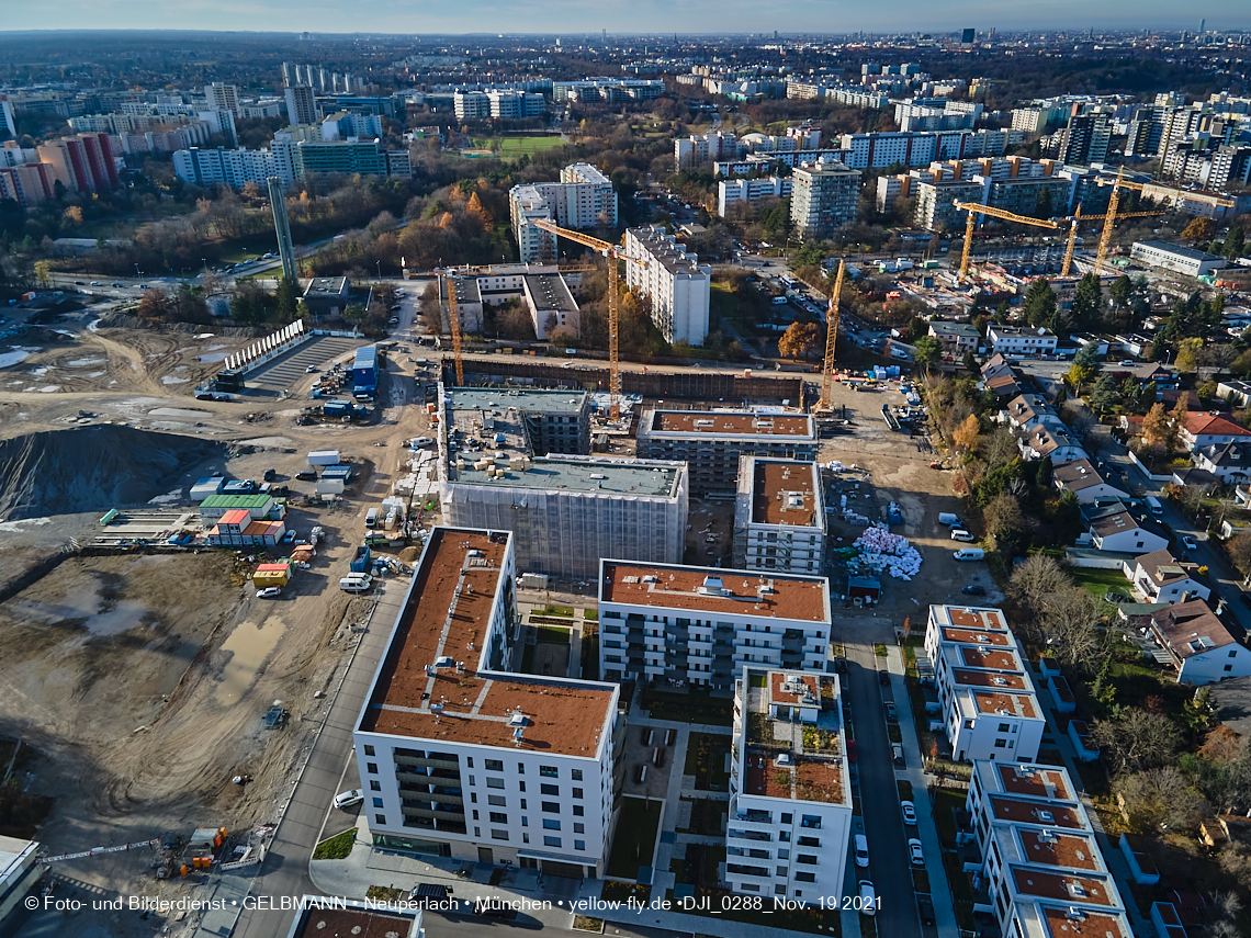 19.11.2021 - Luftbilder von der Baustelle Alexisquartier und Pandion Verde in Neuperlach